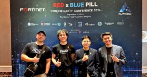 Red x Blue Pill 2026 มีผู้เข้าร่วมงานอย่างคับคั่ง